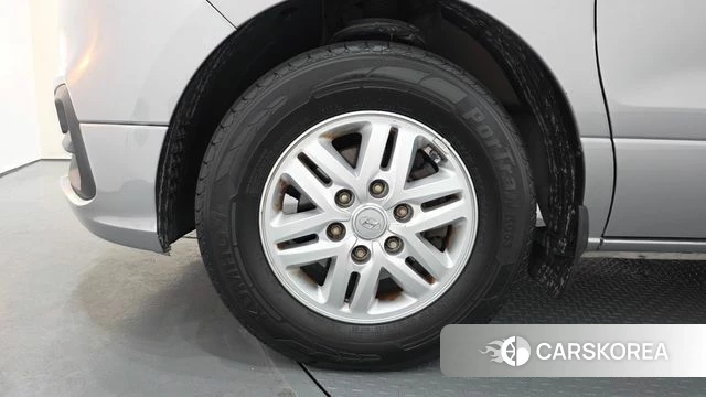 Hyundai The New Grand Starex id 4605299 из Кореи 15