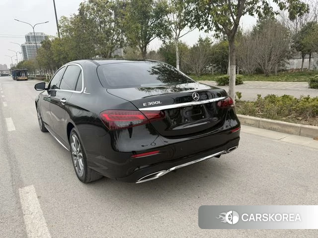 Mercedes-Benz E-Class 2021 Черный из Китая, фото 6