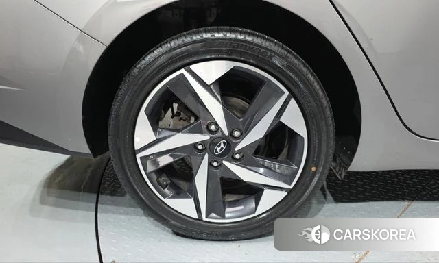 Hyundai Avante Hybrid (CN7) id 4997472 из Кореи 30