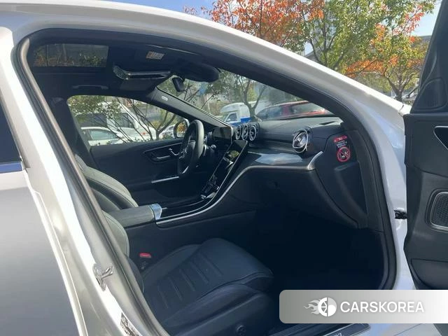 Mercedes-Benz C-class 2025 Белый из Китая, фото 5