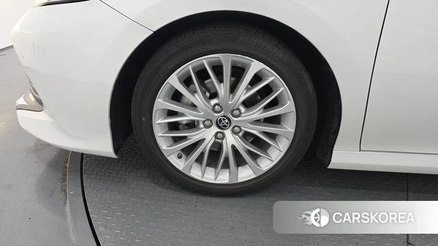 Toyota Camry (XV70) id 4882252 из Кореи 26