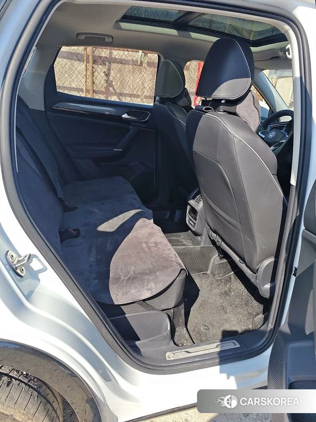 Volkswagen Tayron 2022 Белый из Китая, фото 5
