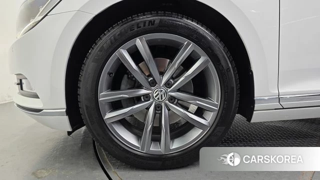 Volkswagen Passat GT (B8) id 4953206 из Кореи 15