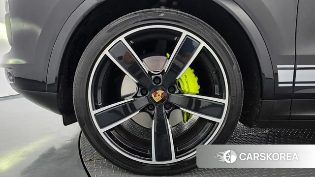 Porsche Cayenne (PO536) id 5017921 из Кореи 31