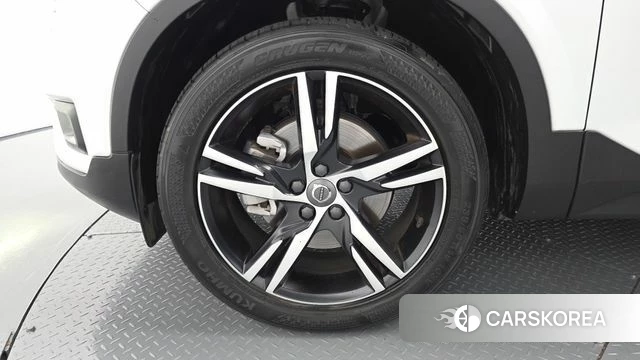 Volvo XC40 id 5028784 из Кореи 27