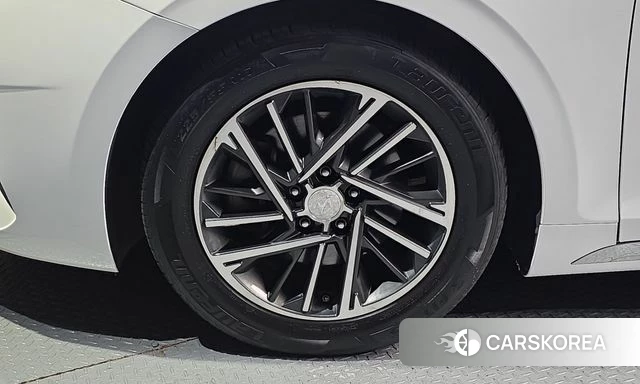 Hyundai The New Grandeur IG id 4936965 из Кореи 33