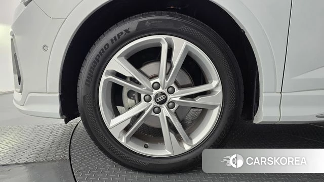 Audi Q3 (F3) id 5034114 из Кореи 27