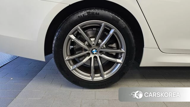 BMW 5 Series (G30) id 5014145 из Кореи 30