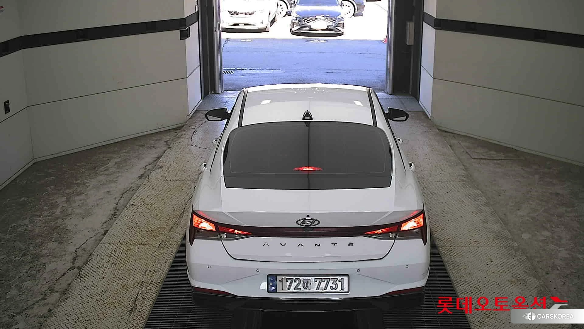 Hyundai Avante id 4990072 из Кореи 32