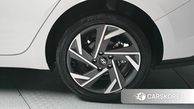 Hyundai The New Avante (CN7) id 4720138 из Кореи 25