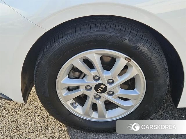 Kia Come New K3 id 4969643 из Кореи 15