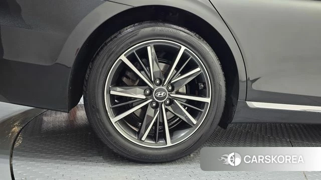 Hyundai The New Grandeur IG id 4987713 из Кореи 28