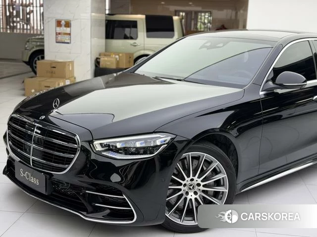 Mercedes-Benz S-Class 2025 Черный из Китая, фото 5