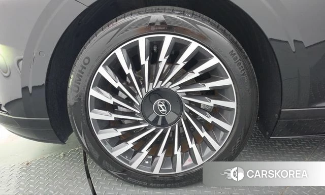 Hyundai Grandeur Hybrid (GN7) id 4995746 из Кореи 29