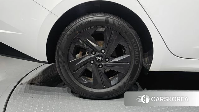 Hyundai Avante Hybrid (CN7) id 5016872 из Кореи 26