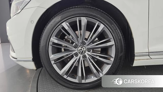Volkswagen Passat GT (B8) id 5013064 из Кореи 15