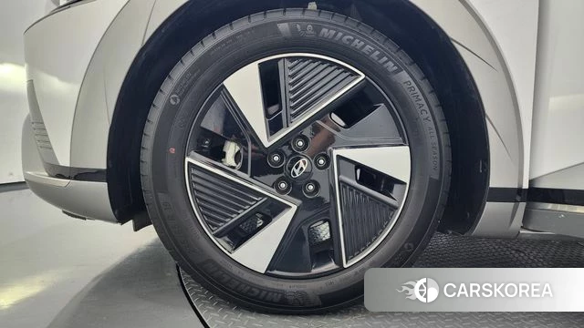 Hyundai The New Ionic 5 id 4862946 из Кореи 30