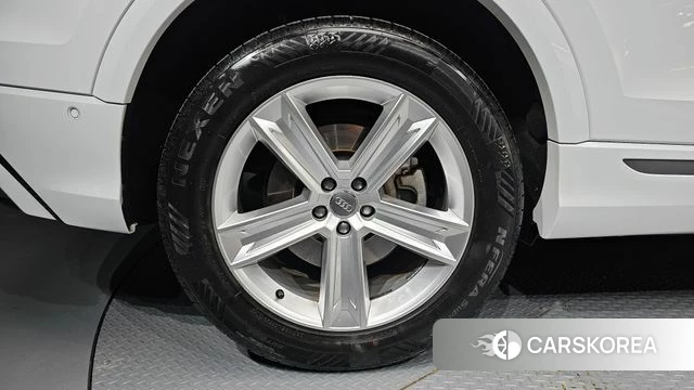 Audi Q8 (4M) id 4906906 из Кореи 30