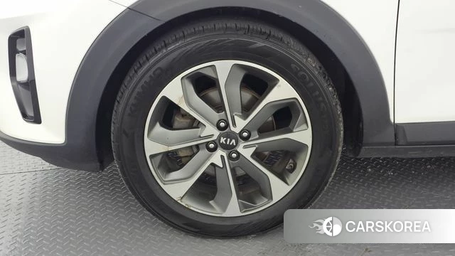 Kia Stonic id 4850012 из Кореи 15