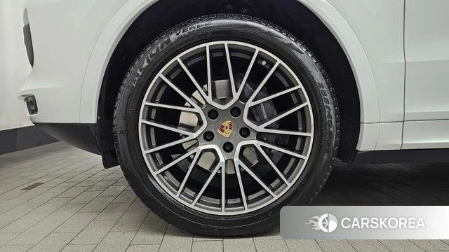 Porsche Cayenne (PO536) id 4793876 из Кореи 27