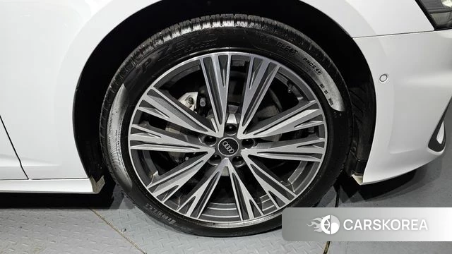 Audi A6 (C8) id 3851262 из Кореи 15
