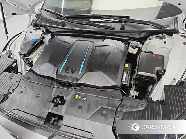 Hyundai The New Ionic 5 id 4879876 из Кореи 13