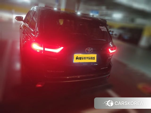 Toyota Highlander 2021 Черный из Китая, фото 5