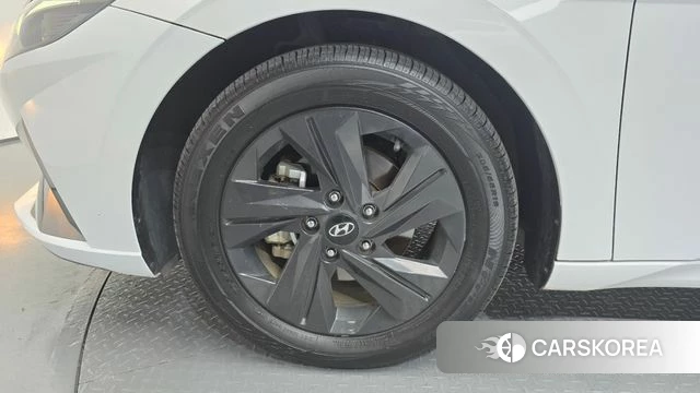 Hyundai Avante Hybrid (CN7) id 4935548 из Кореи 26