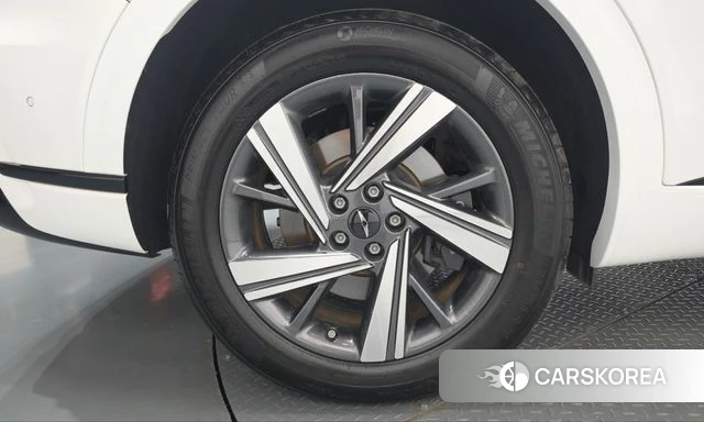 Genesis GV70 id 4995753 из Кореи 28