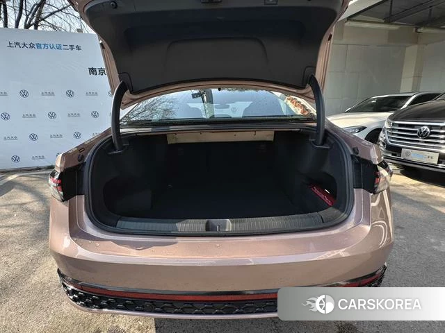 Volkswagen Passat 2024 Другой из Китая, фото 6