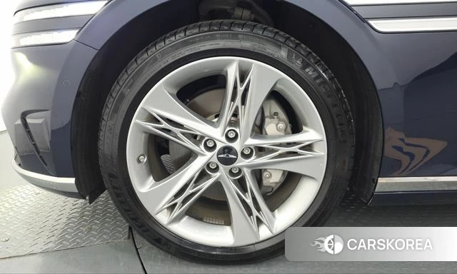 Genesis G90 (RS4) id 5039135 из Кореи 28