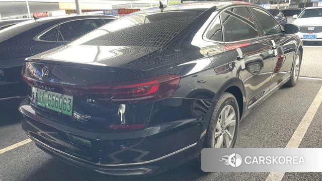 Volkswagen Passat 2022 Черный из Китая, фото 5