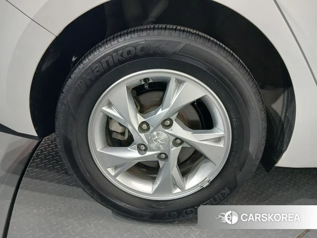 Hyundai Avante (CN7) id 5012807 из Кореи 23