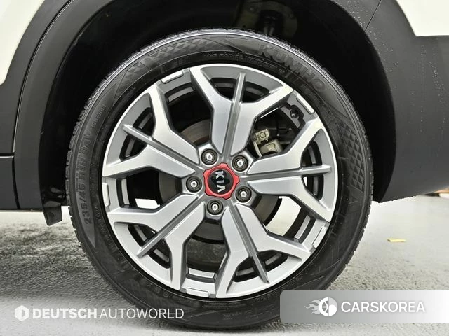 Kia Seltos id 5054176 из Кореи 15