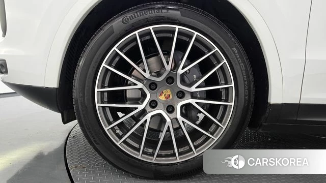 Porsche Cayenne (PO536) id 4992000 из Кореи 26