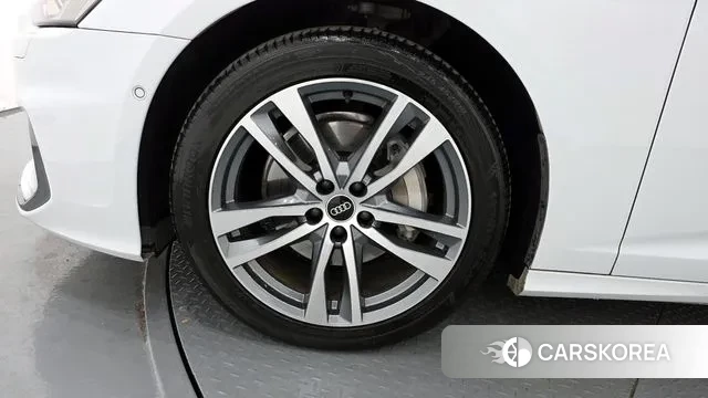 Audi A6 (C8) id 3443526 из Кореи 15