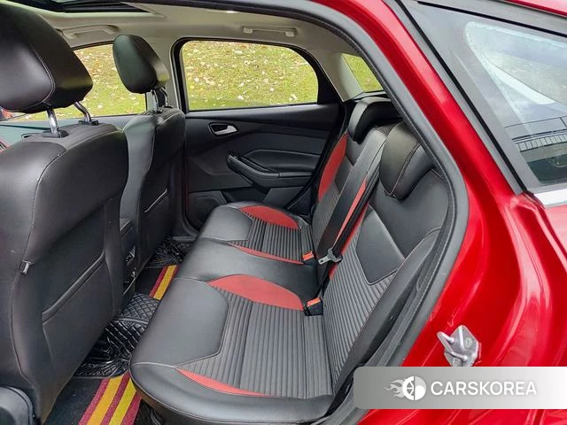 Ford Focus 2021 Красный из Китая, фото 5