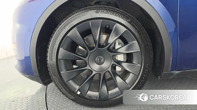 Tesla Model Y id 4996913 из Кореи 31