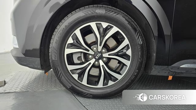Kia Carnival 4th generation id 5023080 из Кореи 29
