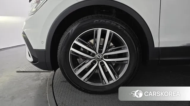Volkswagen Tiguan Allspace id 3649879 из Кореи 15