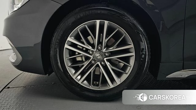 Hyundai Grandeur IG id 4625884 из Кореи 28