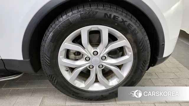 Land Rover Discovery 5 id 3778949 из Кореи 15