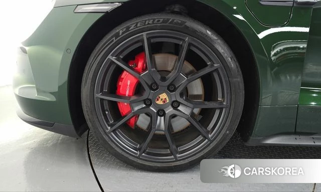 Porsche Taycan id 4980153 из Кореи 31