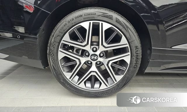 Hyundai Grandeur (GN7) id 4985641 из Кореи 32