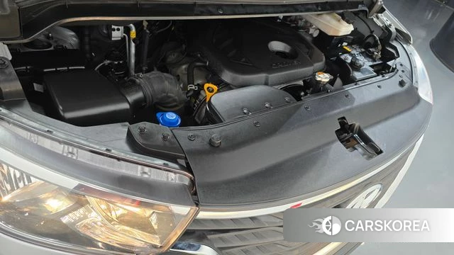 Hyundai The New Grand Starex id 4966911 из Кореи 25