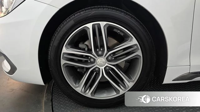 Hyundai Grandeur IG id 4694236 из Кореи 15