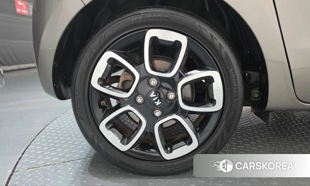 Kia The New Ray id 4983143 из Кореи 26