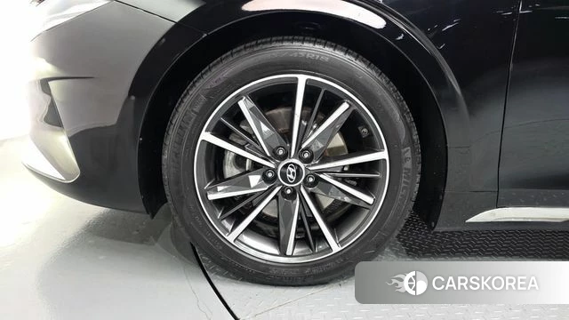 Hyundai The New Grandeur IG id 4880856 из Кореи 28