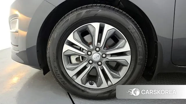 Kia The New Carnival id 3760956 из Кореи 15