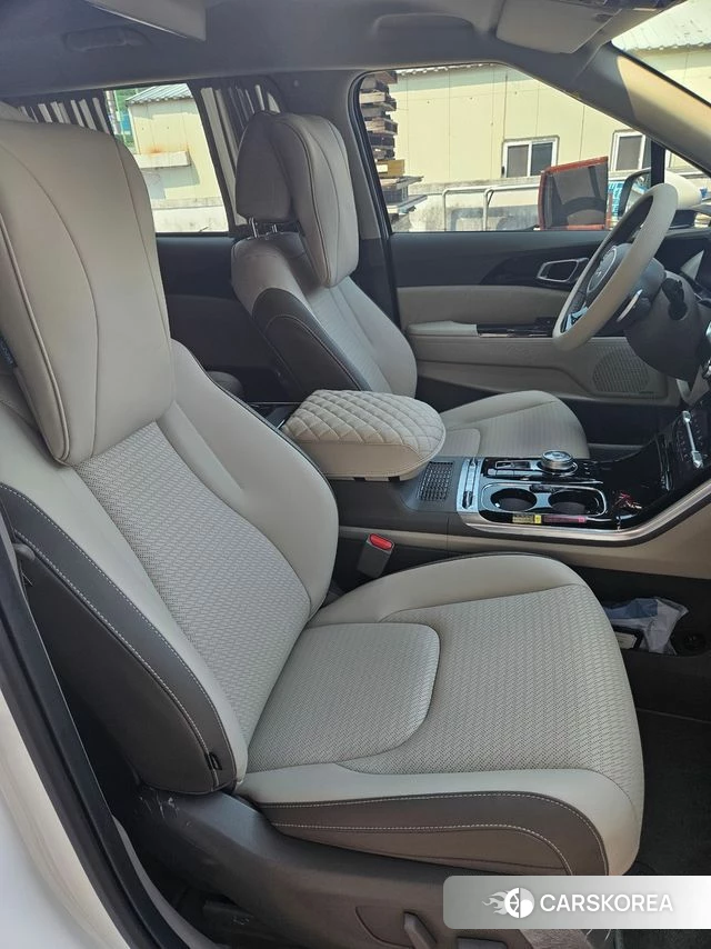 Kia Carnival 4th generation 2023 Белый из Кореи, фото 5